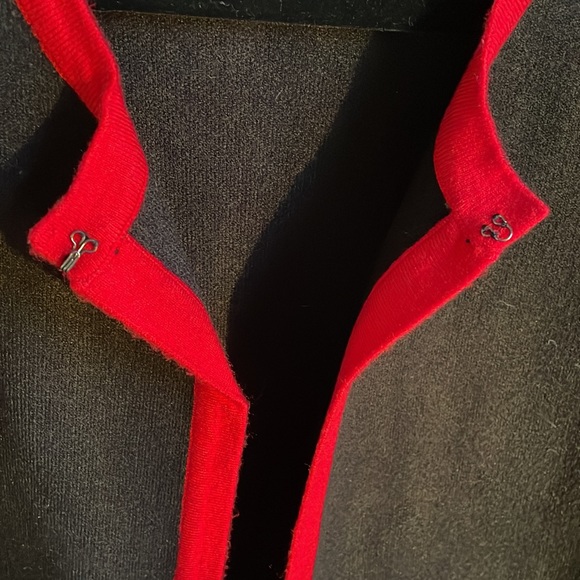 Elena Wang beautiful warm cardigan - Picture 4 of 5